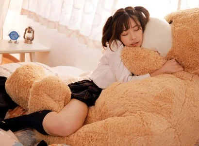 Cơn mưa to làm ướt hết đường về
